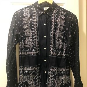 Old Navy Classic button down shirt size S